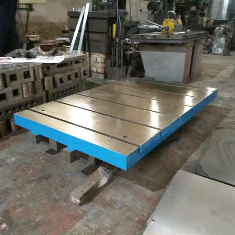 Leia mais sobre a mesa de fabricação de metal