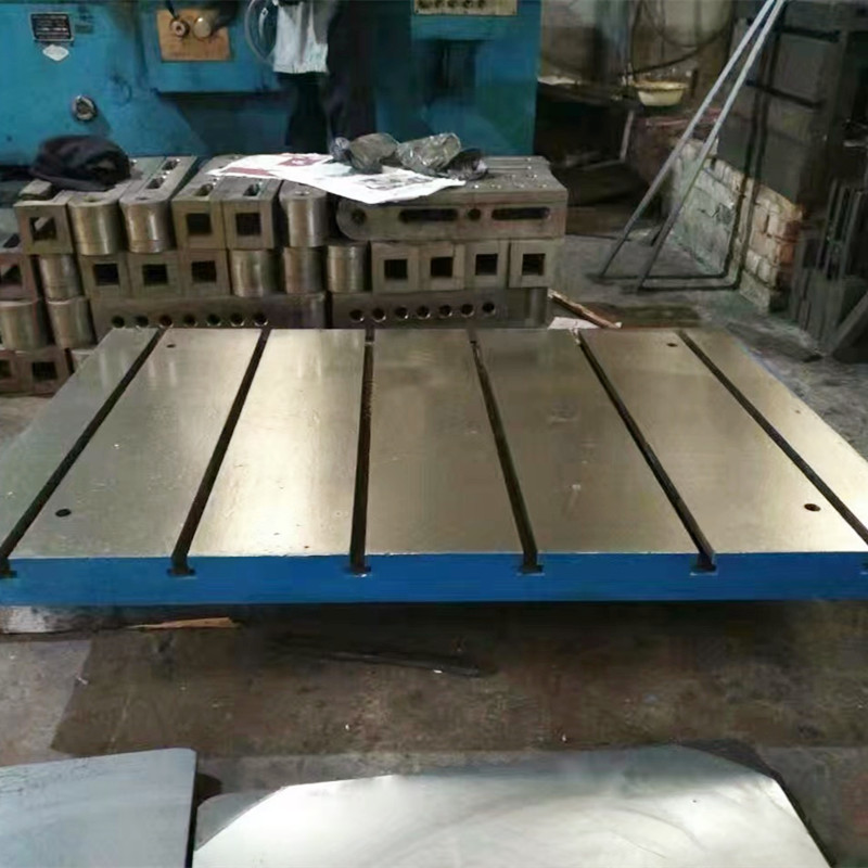 Leia mais sobre a mesa de fabricação de aço